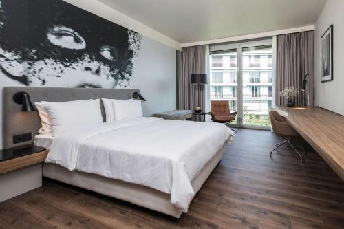 Deutz Hotel | Radisson Blu Hotel Köln