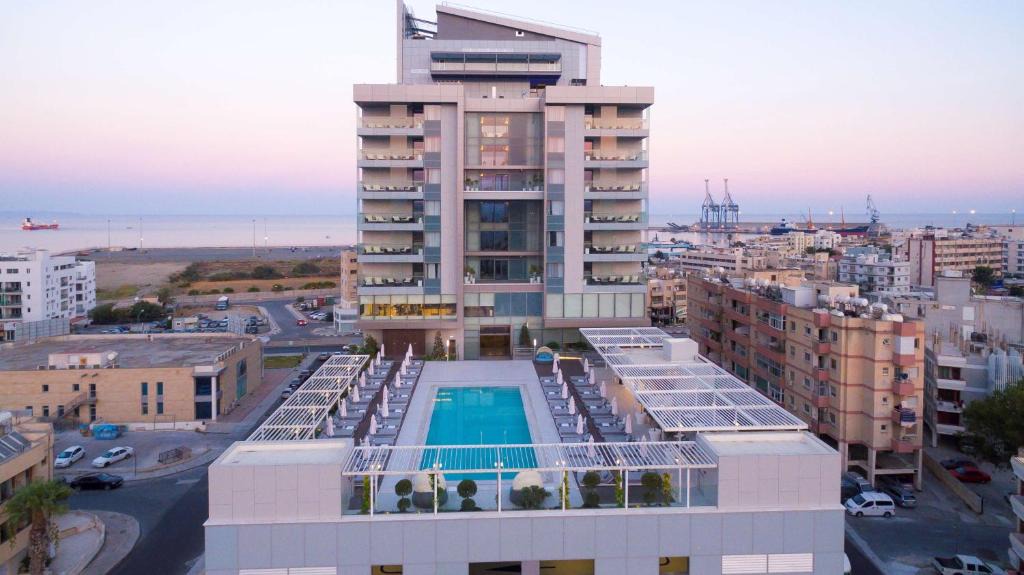 Larnaca Hotel | Radisson Blu Hotel, Larnaca