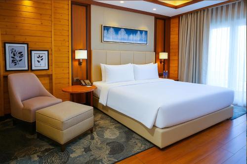 Sidhpur Hotel | Radisson Blu Resort Dharamshala