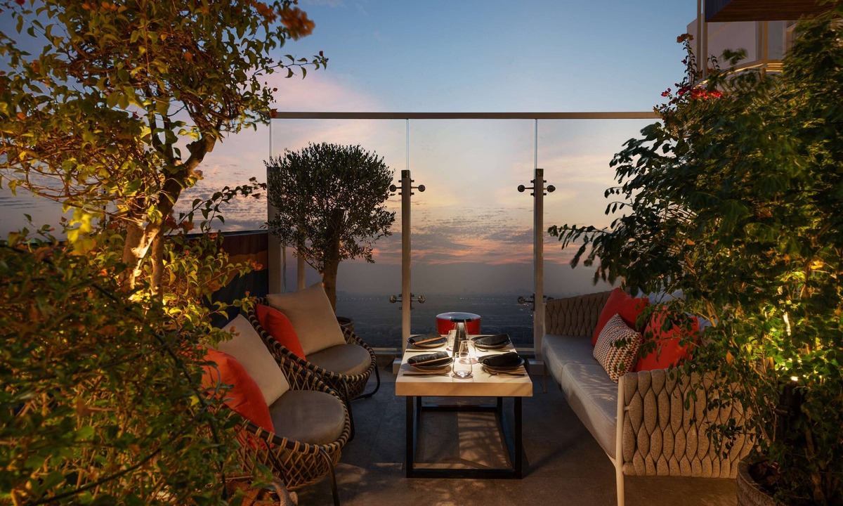 Dubai Hotel | Radisson Dubai Damac Hills