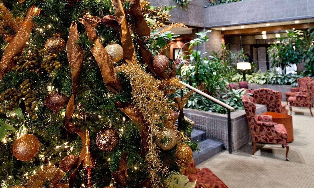 Gaffer District Hotel | Radisson Hotel Corning
