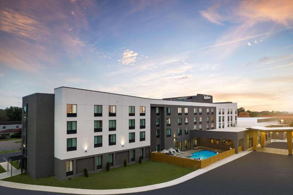 West Memphis Hotel | Radisson Hotel West Memphis