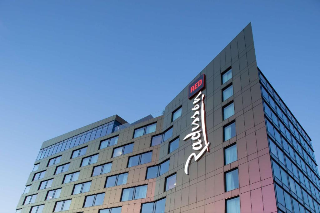 Finnieston Hotel | Radisson RED Hotel, Glasgow