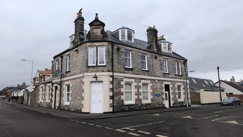 Buckhaven Hotel | Railway Inn
