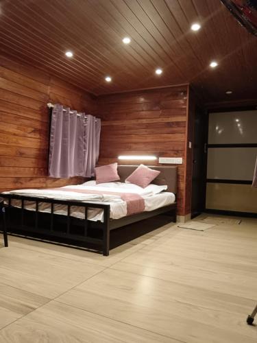 Mananthavady Villa | Rain view wayanad