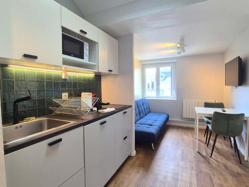 Hincmar Apartment | Rainbow - Cathédrale de Reims