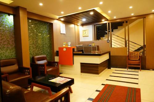 Munnar Hotel | Rainbow Inn