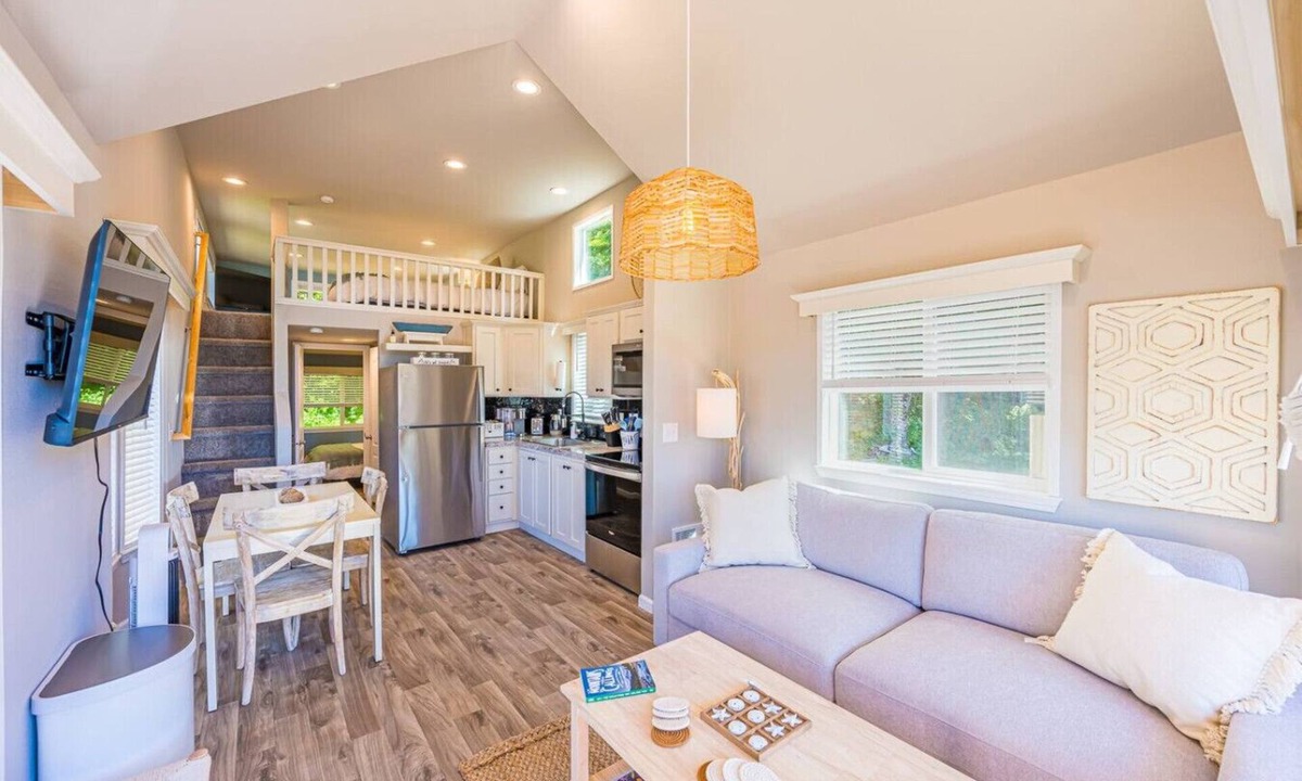 Forks Cabin | Rainforest Tiny Home Retreat: Coastal