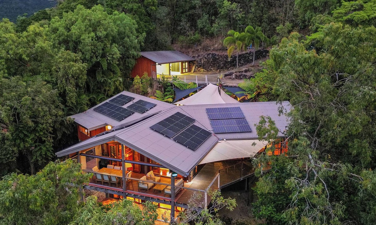 Smithfield House | Rainforest Treehouse Sanctuary