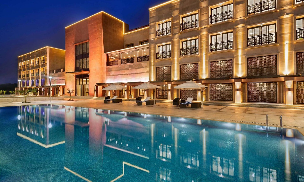 Rajpipla Hotel | Ramada Encore by Wyndham Statue of Unity