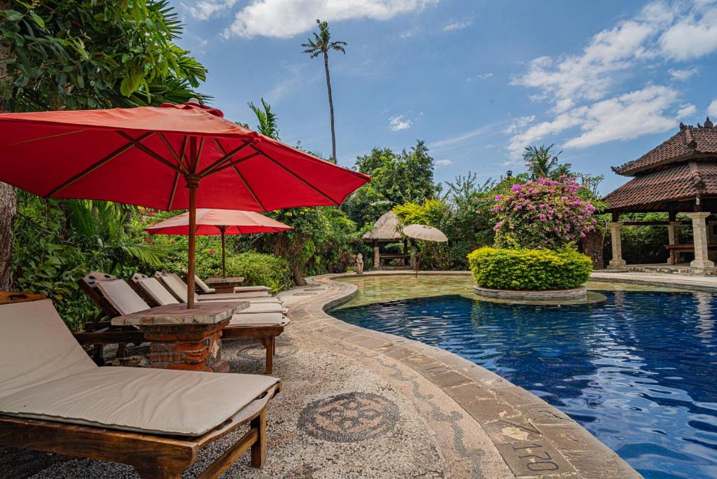 Lovina Hotel | Rambutan Hotel