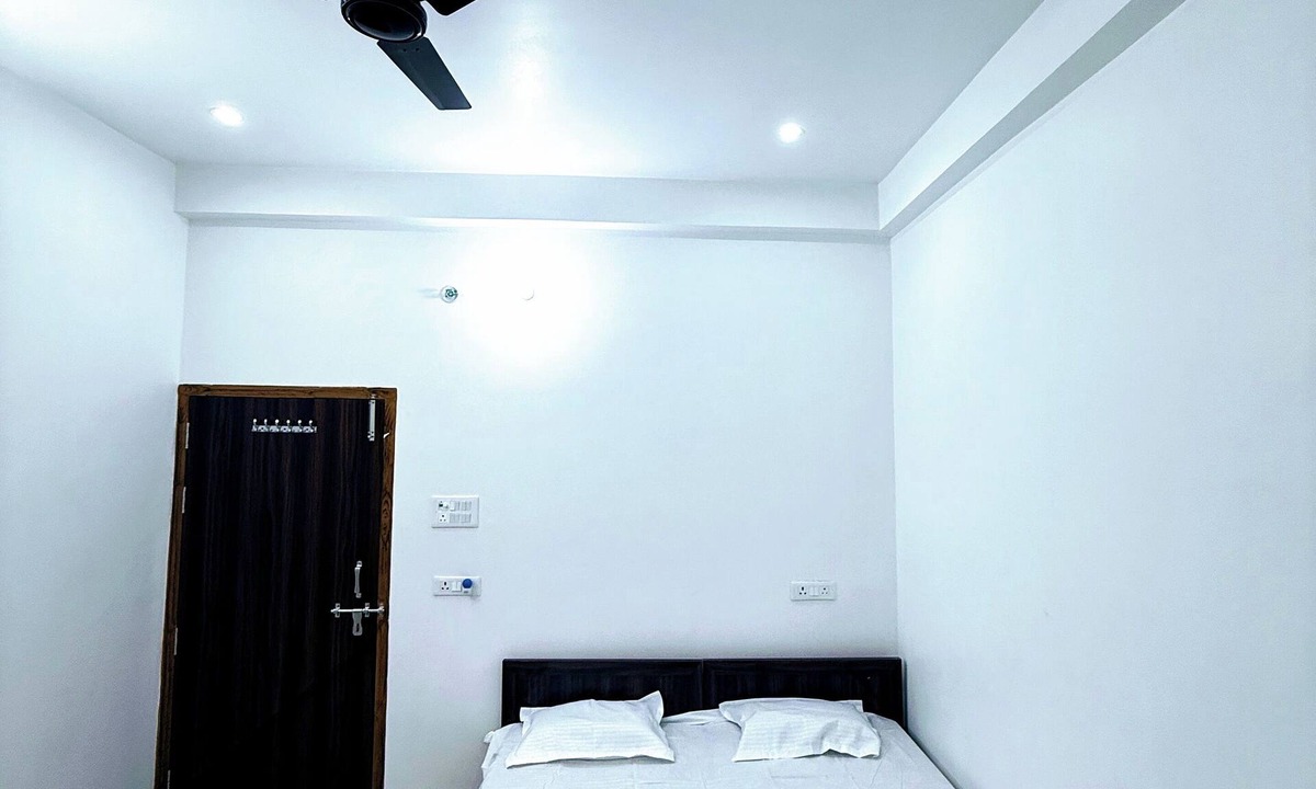 Faizabad Bed & Breakfast | Rameshwaram Stay