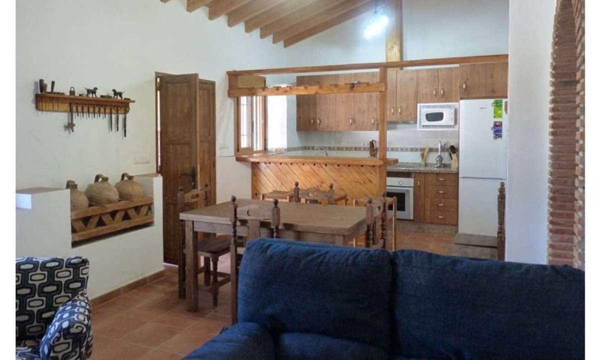 Almachar House | Ramirez House. Store