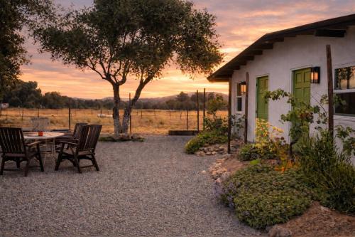 Valle de Guadalupe House | Ranchito Buhos