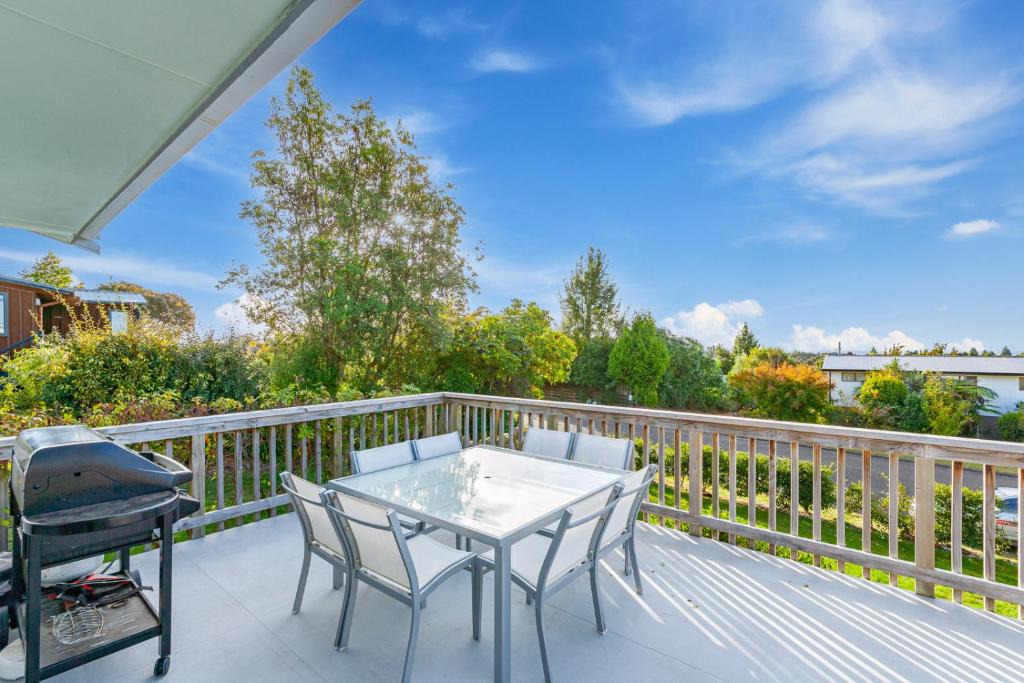 Motuoapa House | Rangimoana Rest - Motuoapa Holiday Home
