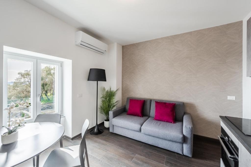 Rapallo Apartment | Rapallo - Appartamento 2 camere vista mare e piscina