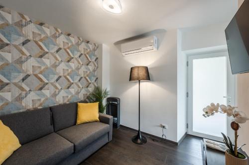 Rapallo Apartment | Rapallo - Bilocale con piscina e vista colline