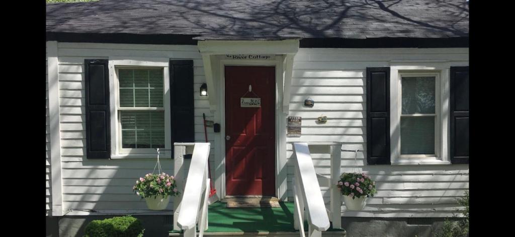 Falmouth Villa | Rappahannock River Cottage Near I-95!