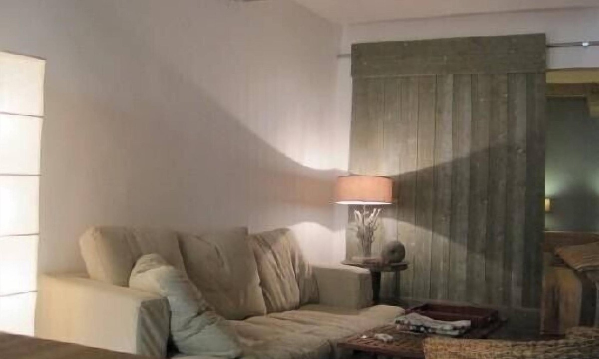 Old Town Apartment | RARE CHARMING APARTMENT IN OLD NICE, WITH A GARDEN VIEW, CLOSE TO THE SEA