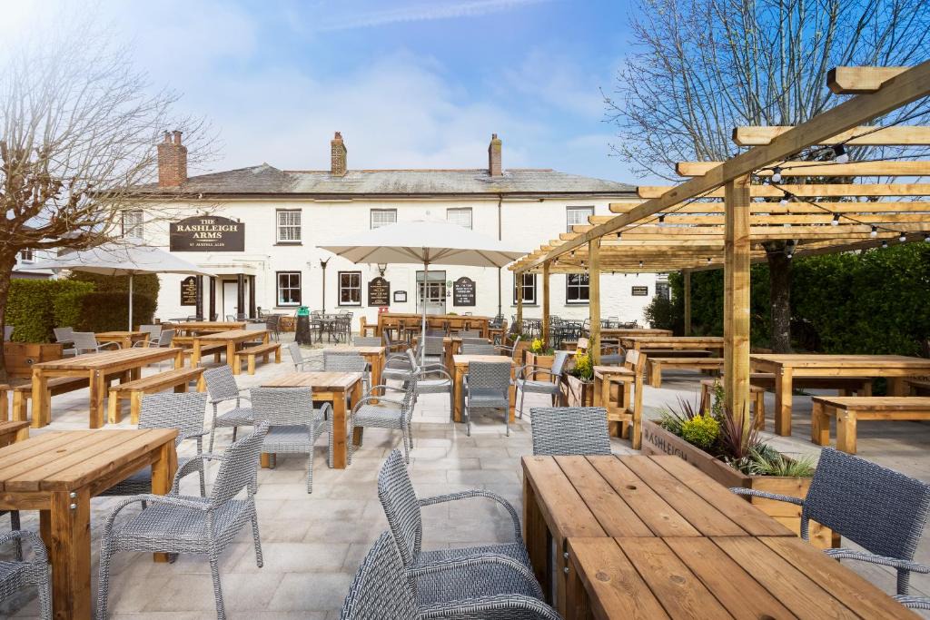 Charlestown Hotel | Rashleigh Arms