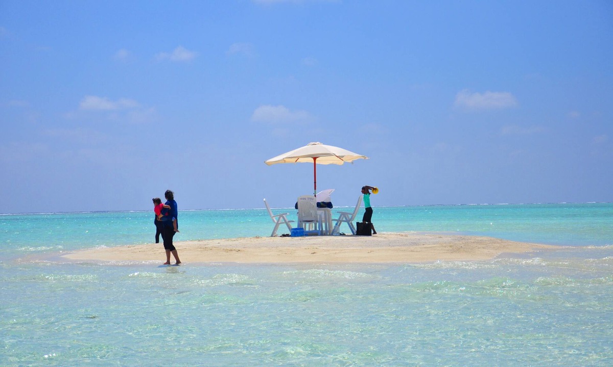 Dhiffushi House | Rashu Hiyaa