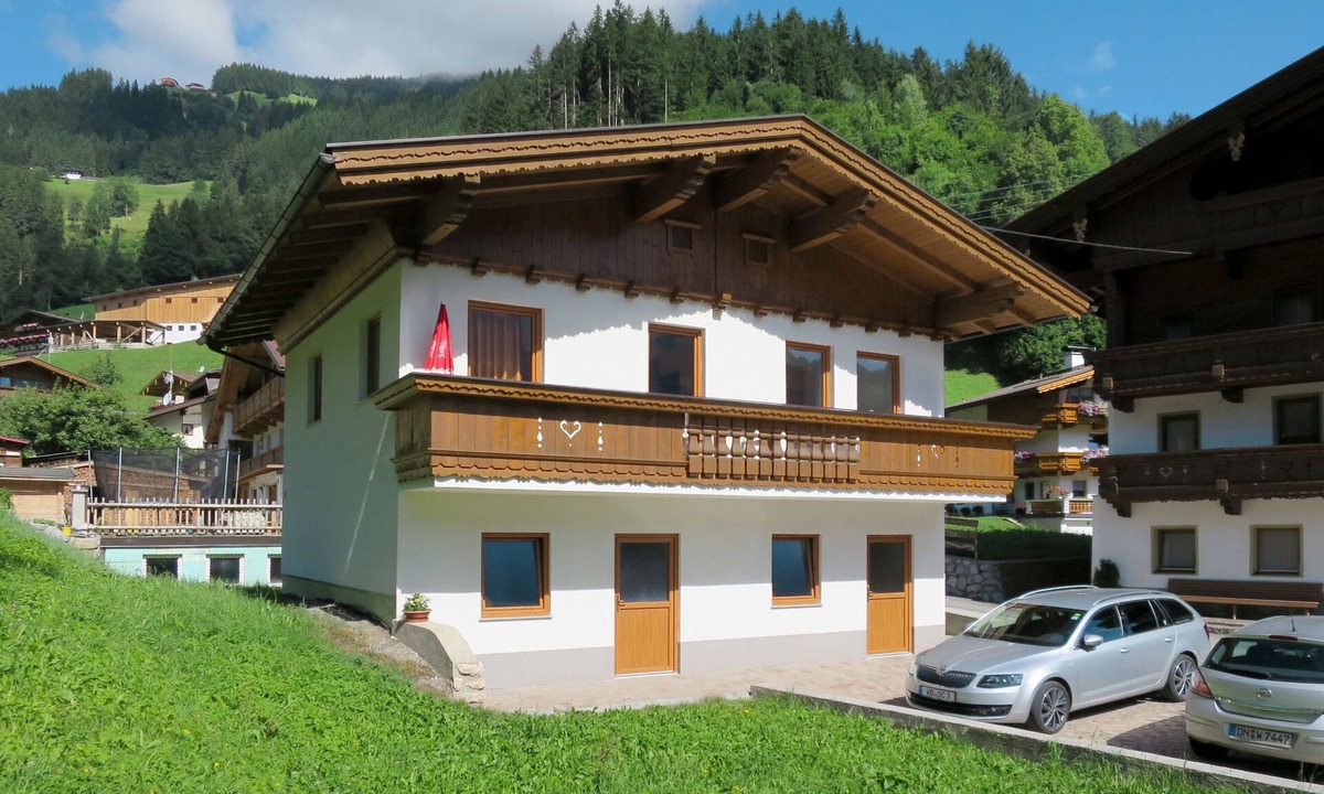 Hippach Apartment | Ratschnhäusl by Interhome