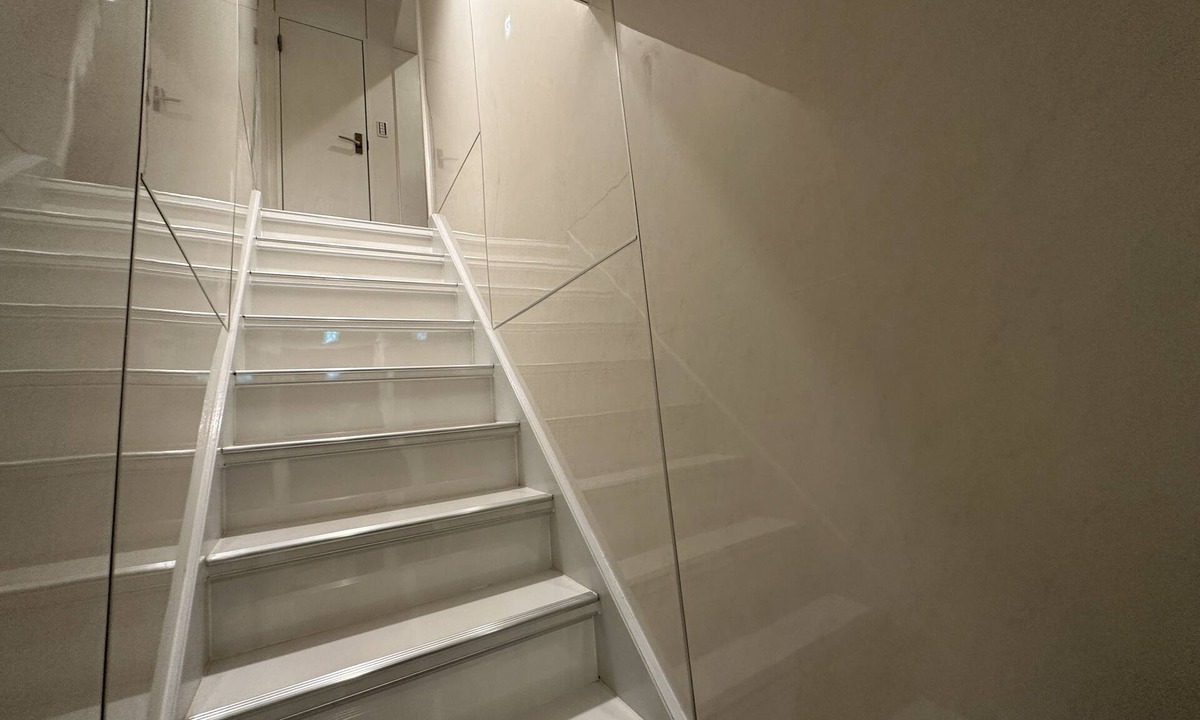Chinatown Apartment | Ray House