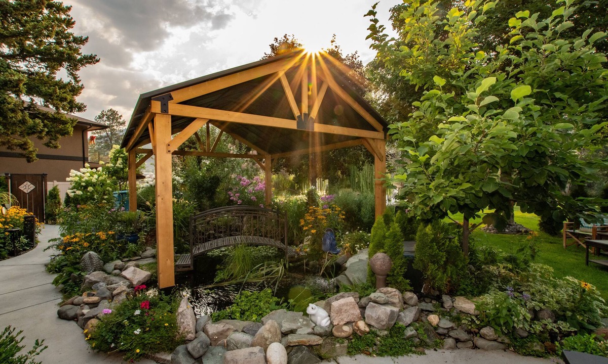 Kamloops Apartment | Rayleigh Riverfront Retreat - Wedding Ceremonies Welcome.