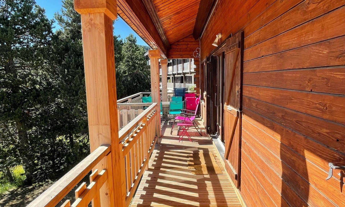 Font-Romeu-Odeillo-Via Ski Chalet | Real wooden chalet for 8 people in the center of Font Romeu