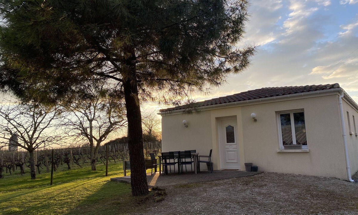 Marignac House | Recent house in a quiet country village