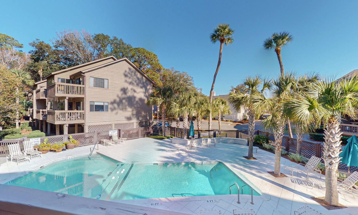 Palmetto Dunes Villa | Recently updated, steps to the beach and The Dunes House Restaurant!