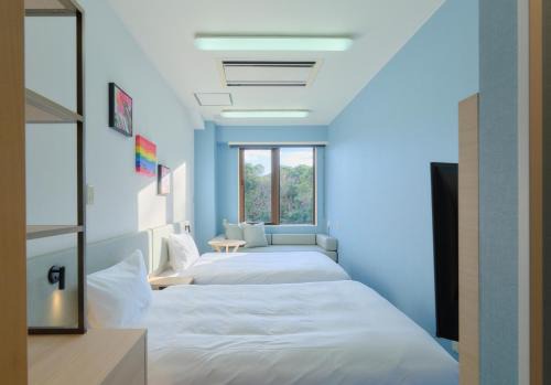 Ito Hotel | Red 28