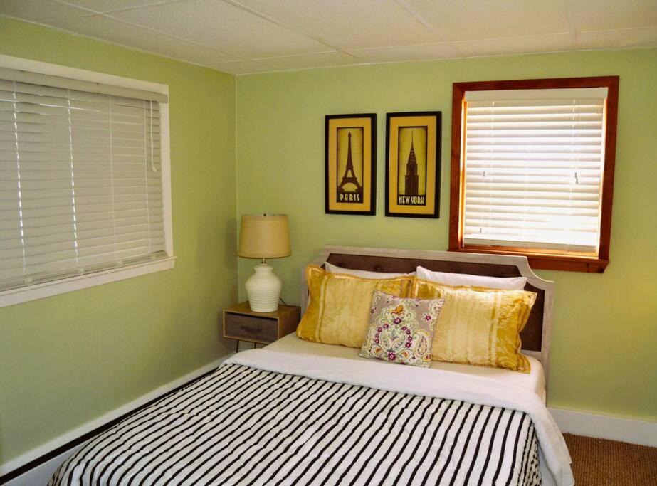 Grand Forks Apartment | Red 4