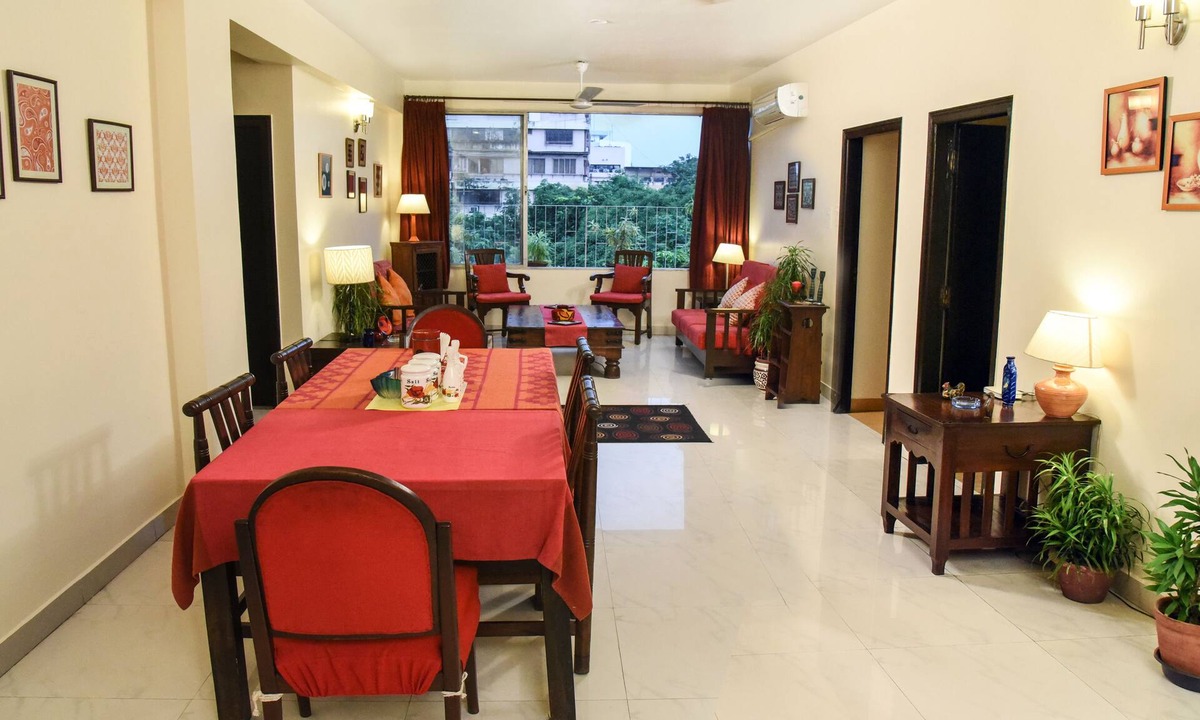 Bhowanipore Bed & Breakfast | Red Arrow Residency