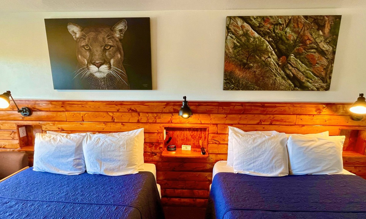 Ennis Hotel | Red Bear Inn
