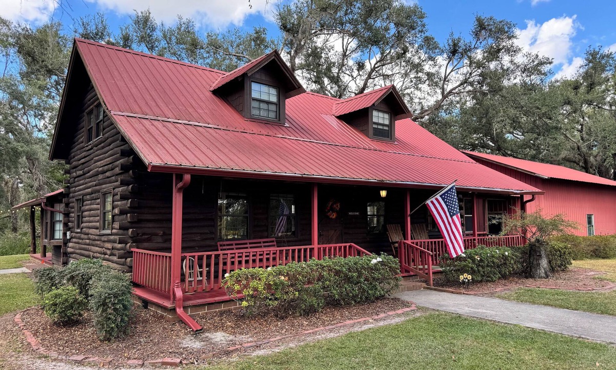 Mayo Cabin | Red Bird Cabin-Peace & Quiet Near the Suwannee River