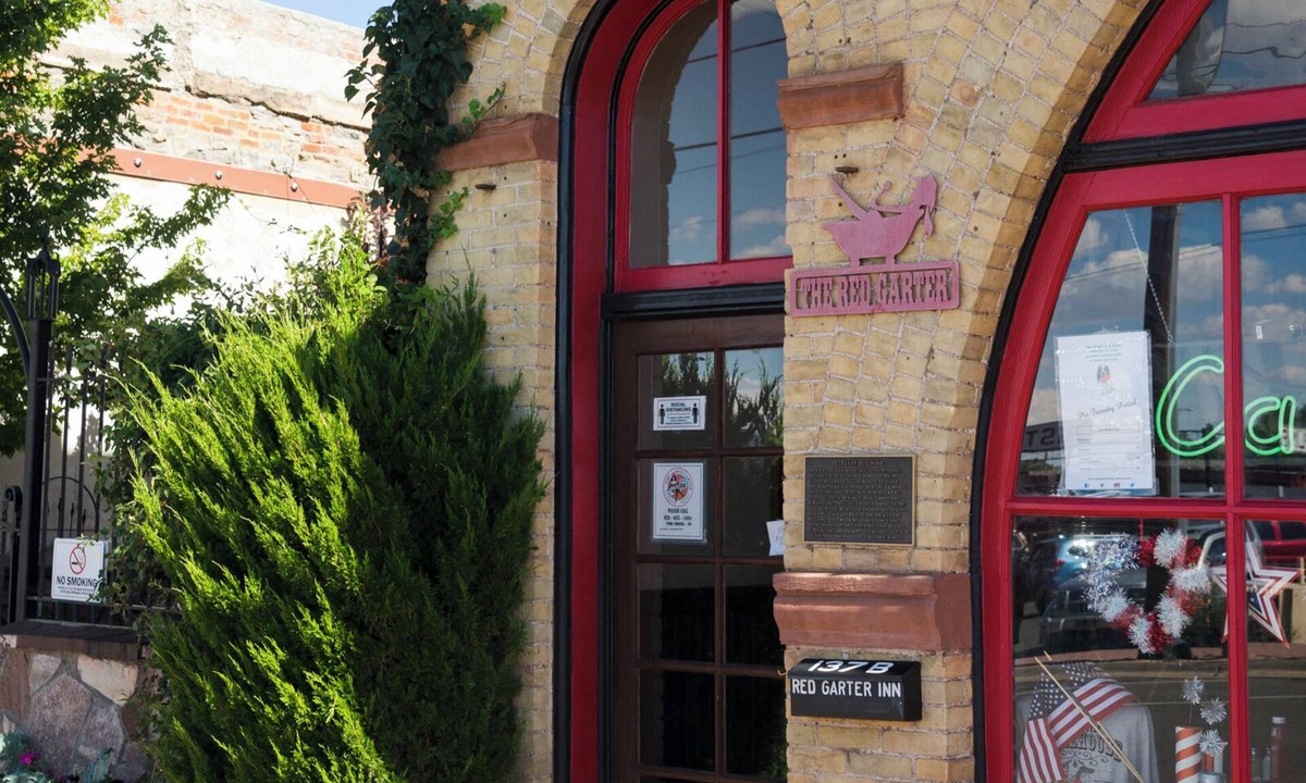 Williams Bed & Breakfast | Red Garter Inn
