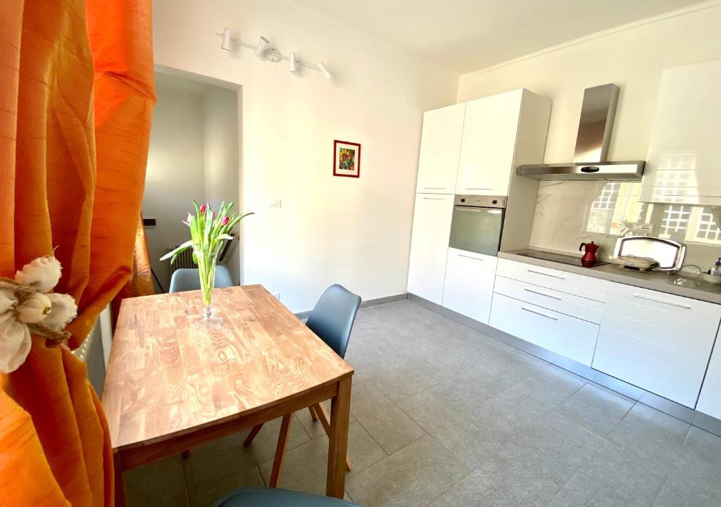 Chieri Apartment | Red House
