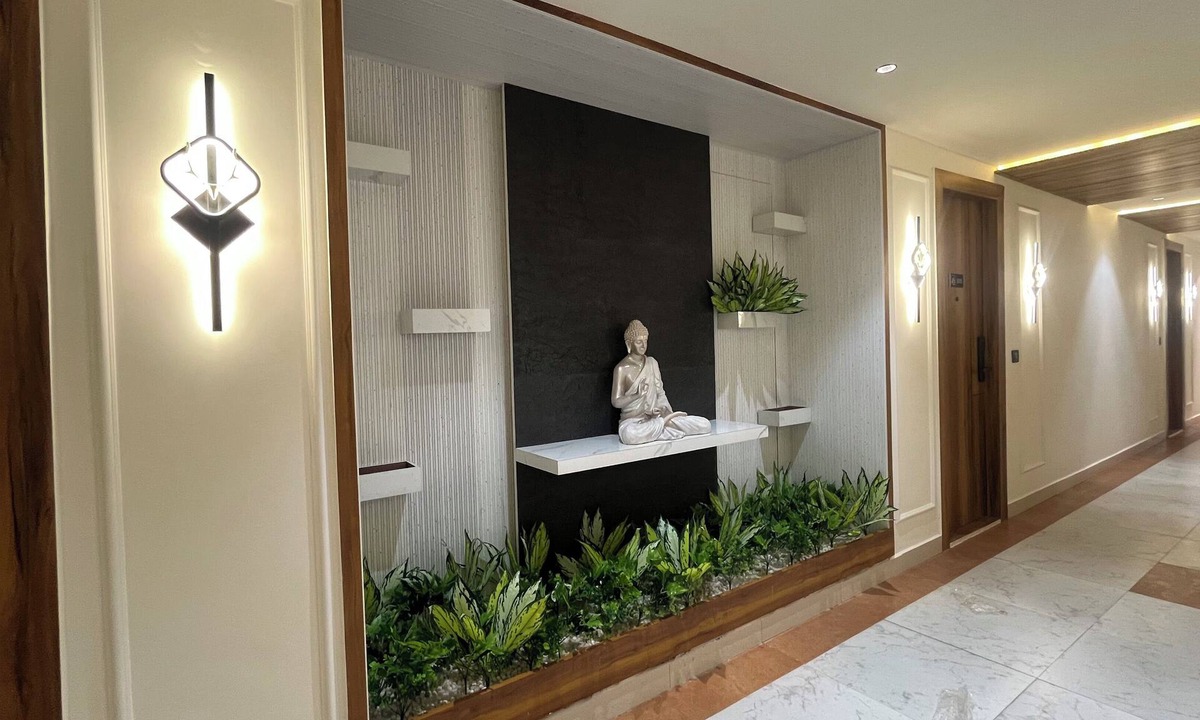 Hisar Hotel | RED LEAF HOTELS