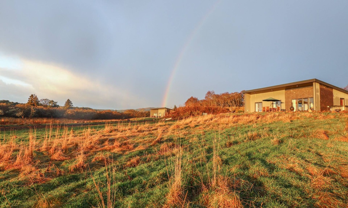 Dornoch Cottage | Red Squirrel