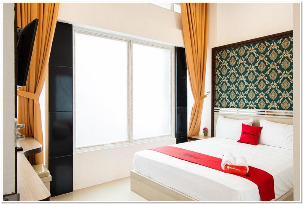 Medan House | RedDoorz Plus @ Centrium Katamso Medan