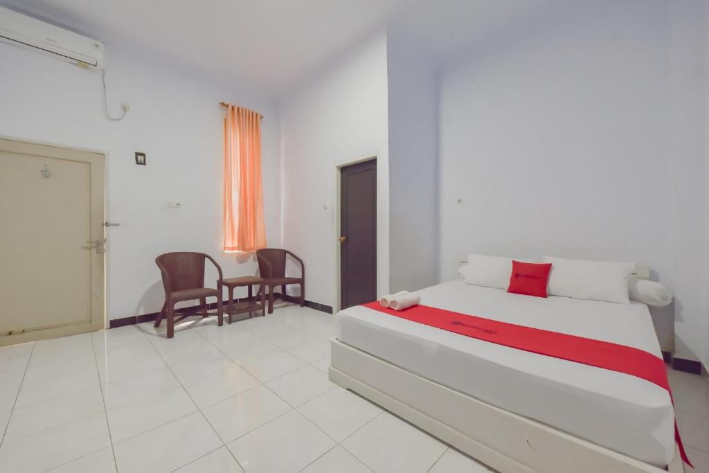 Tarakan House | RedDoorz Syariah near Ramayana Mall Tarakan