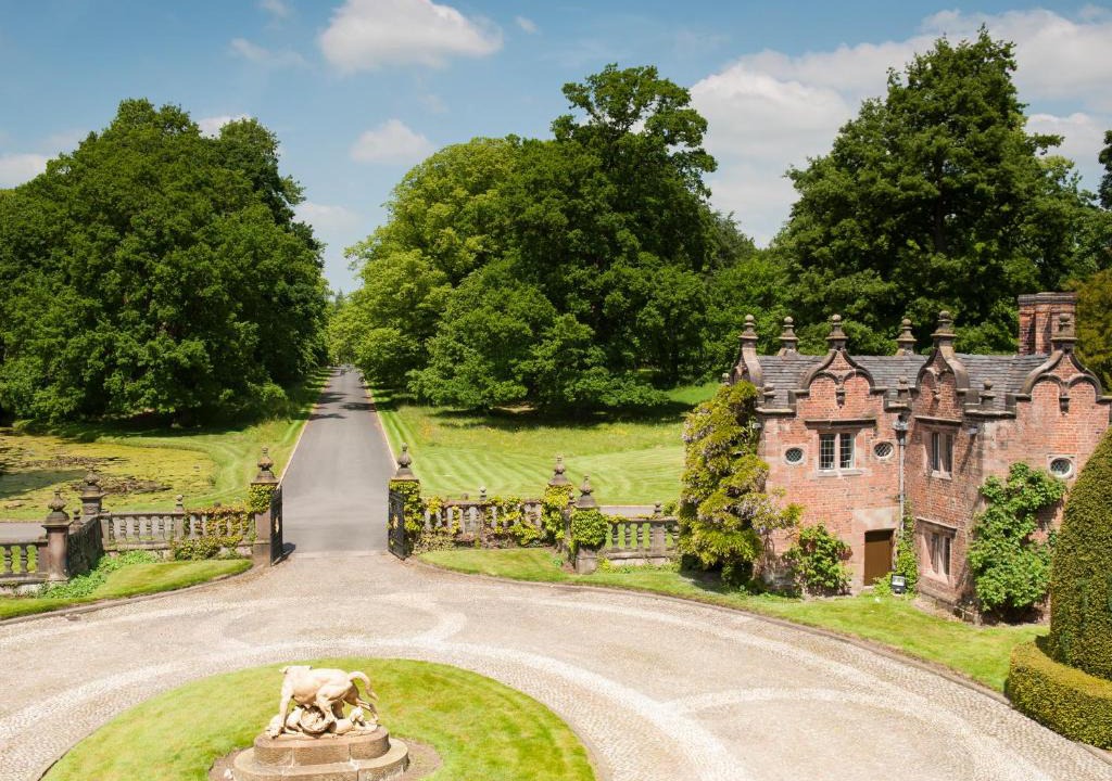 Nantwich House | Redwood Cottage, Nantwich