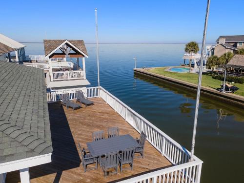 Isla Del Sol House | Reelview