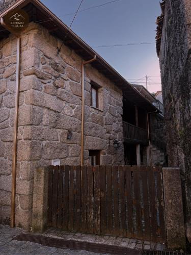 Campo de Gerez House | Refúgio da Geira