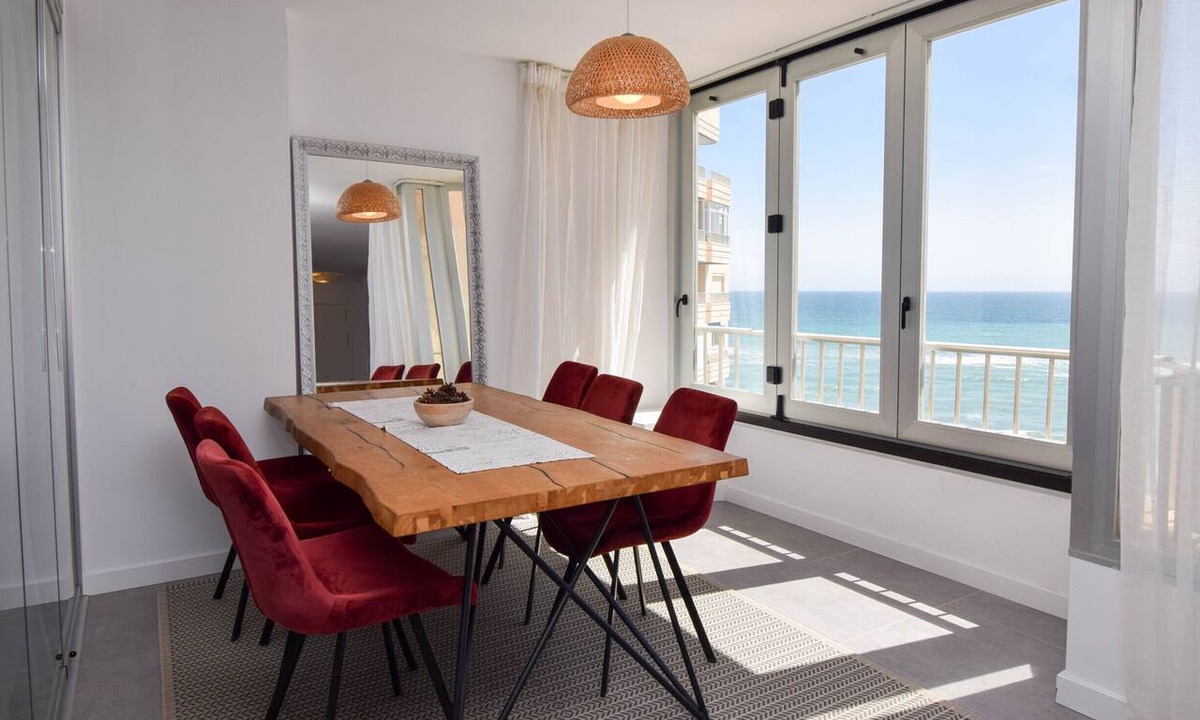 Torreblanca Apartment | Ref: 307 Modern beachfront apartment in Torreblanca with stunning sea views