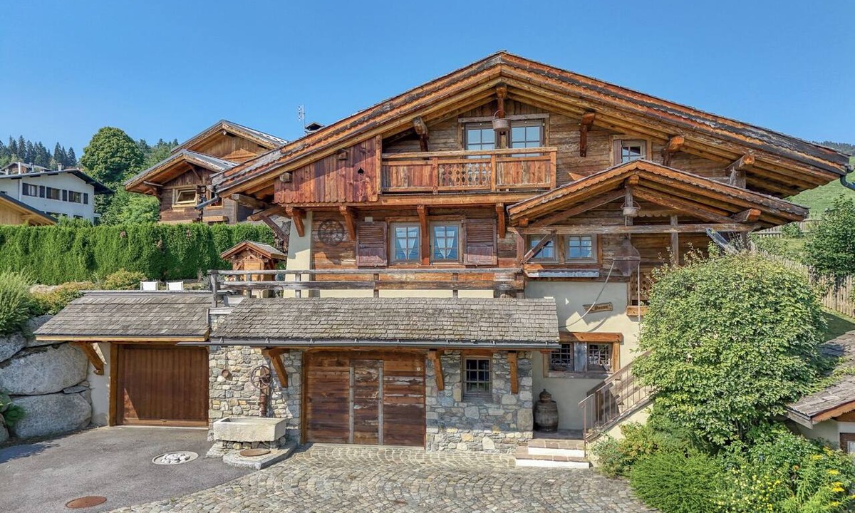 Combloux Ski Chalet | Refined, cozy chalet, terrace with exceptional views of Mont Blanc.
