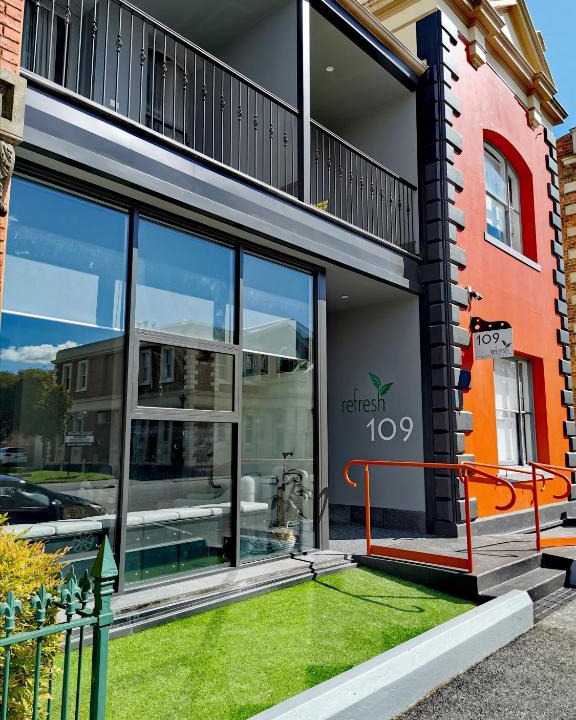 Launceston CBD Bed & Breakfast | Refresh109 on Cameron