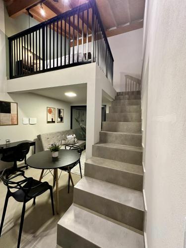 Oficinas Apartment | Refugio 890