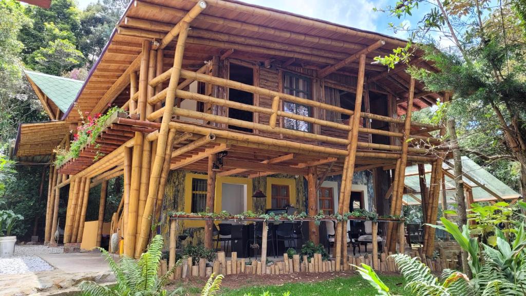 Envigado House | Refugio en el Bosque